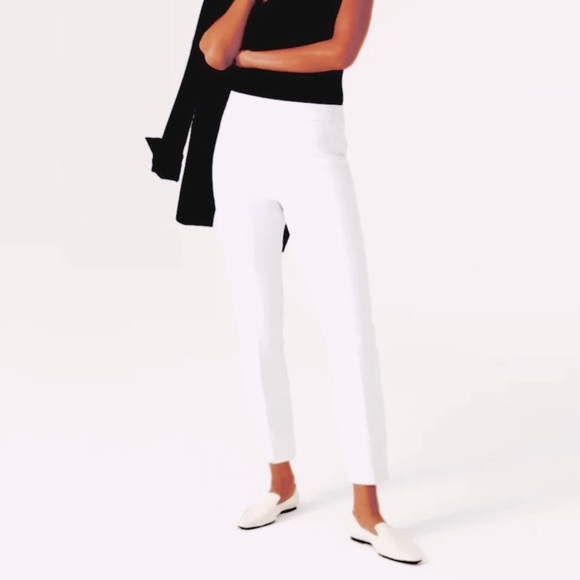 💪🏼New SPANX JEANISH LEGGINGS size Xsp.  2 back functional pockets new - Picture 4 of 13